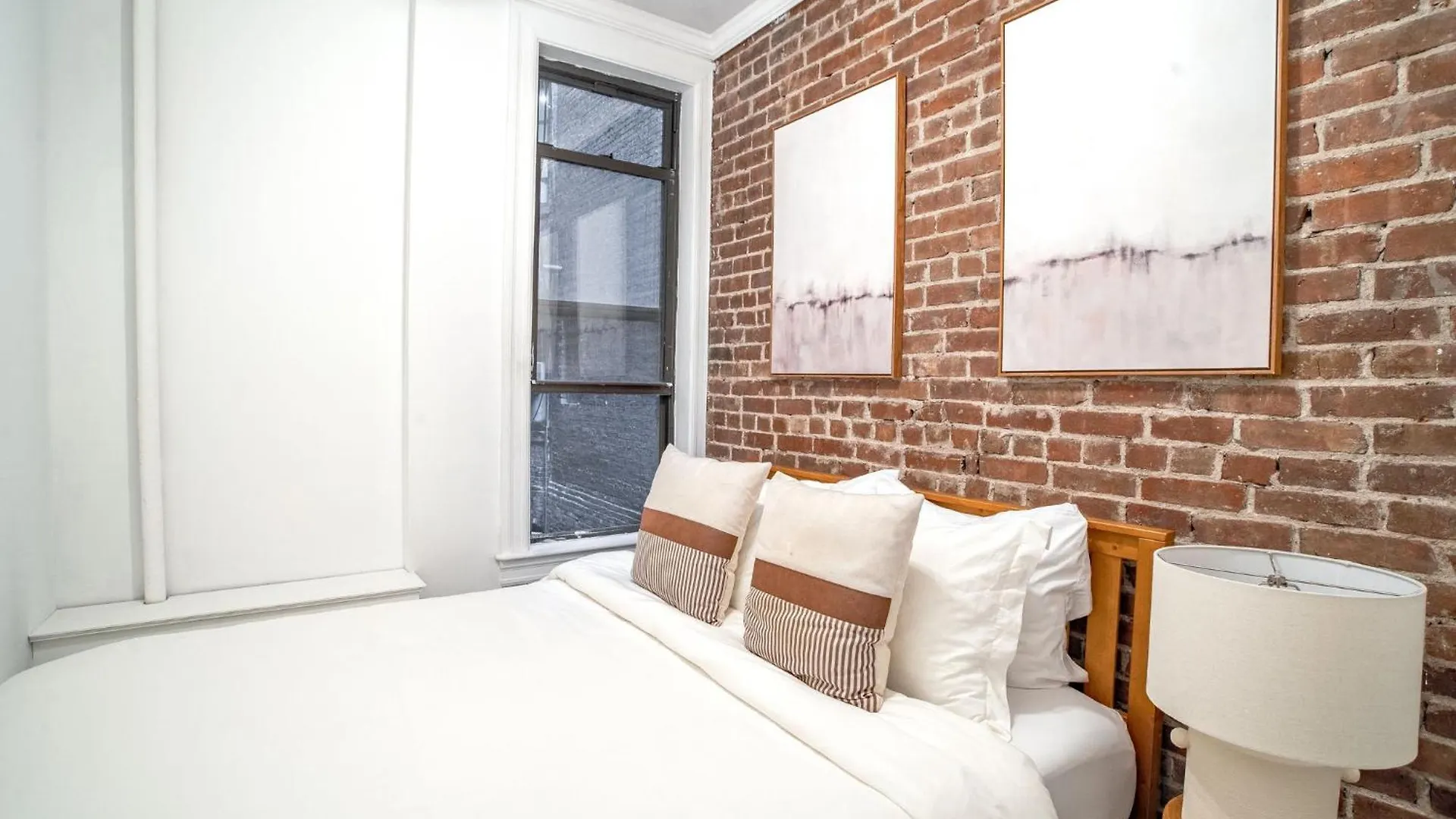 Sophisticated 2Bd Apartment On Barrow Street, Greenwich Village New York